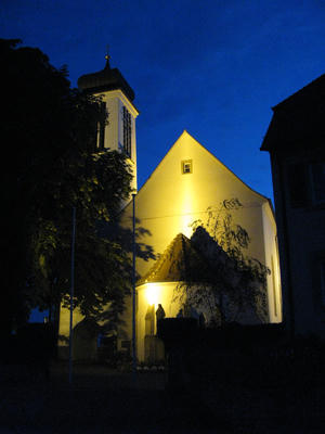 Die Wallfahrtskirche bei Nacht