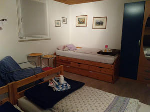 Dreibettzimmer